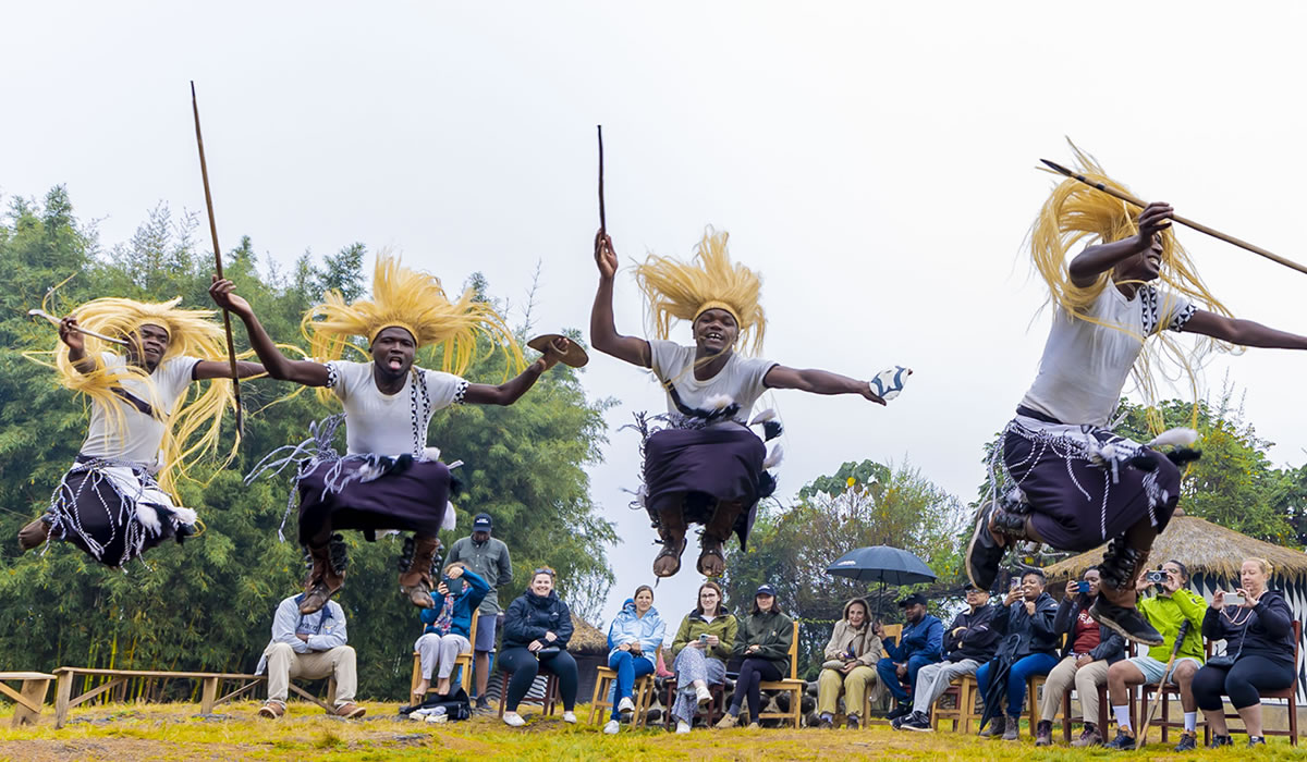 8 Days Rwanda Wildlife & Cultural Immersion Tour
